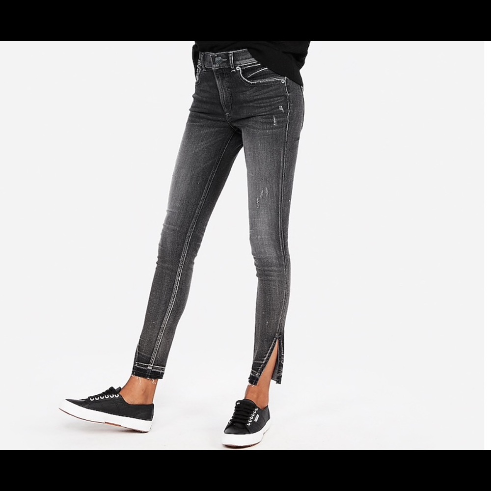 🆕Express Ankle High Rise Jean